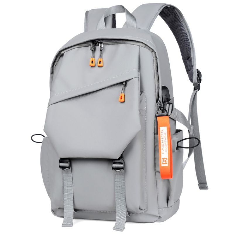 Sac à dos étanche de style urbain et lifestyle pour hommes, avec compartiment pour ordinateur portable et port USB, idéal pour le voyage et le quotidien collection Bagages & Organisation de la boutique Petites Aventures couleur gris