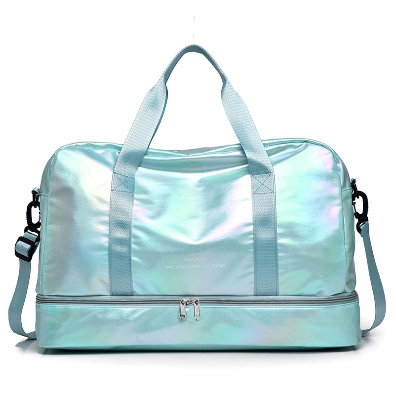 Sac de voyage pour femmes de couleur vert Sac de rangement pour femmes Accessoires de voyage pour femmes Sac à main de voyage Sac de voyage imperméable Sac de voyage lumineux Organisation de voyage pour femmes Collection bagage voyage été 2023 de la boutique Petites Aventures