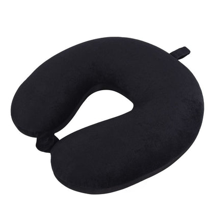 Oreiller Noir de voyage à mémoire de forme Oreiller cervical de voyage Accessoire de voyage confortable Oreiller de voyage portable Coussin de voyage ergonomique collection confort voyage de la boutique Petites Aventures